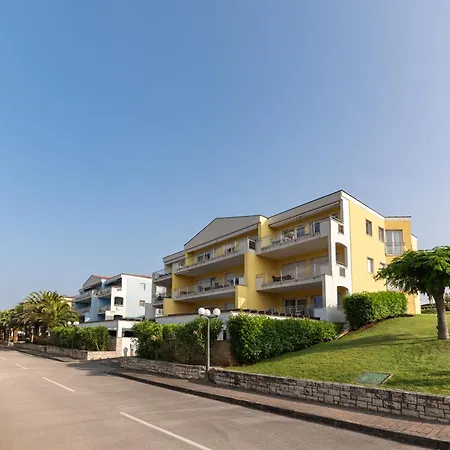 Skiper & Golf Resort, Hortenzija